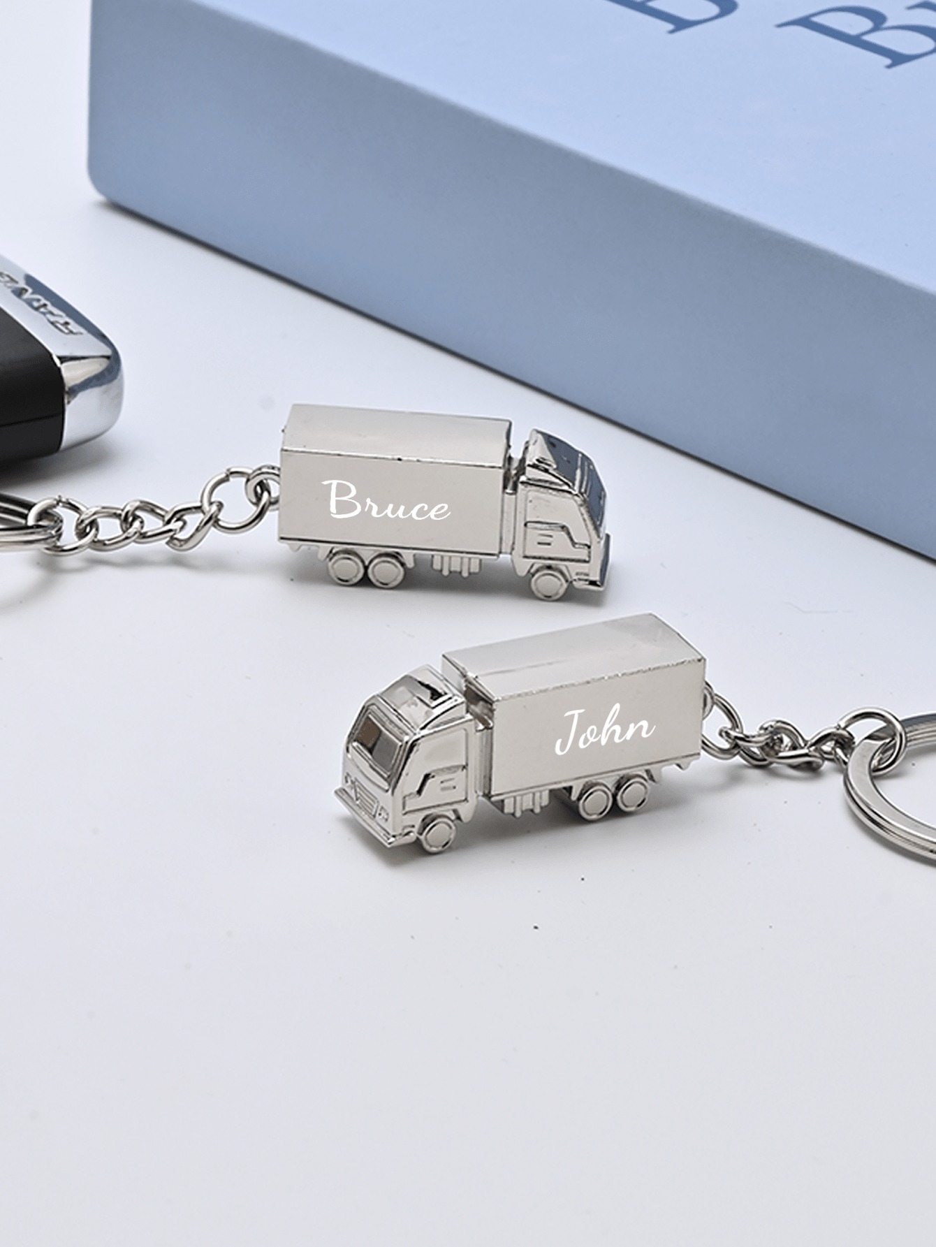 Custom Text Creative Truck Key Chain, Cartoon Metal Key Chain
